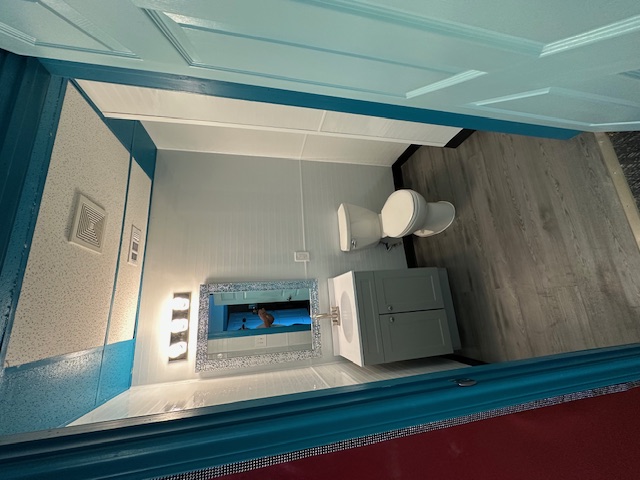 CKs bathroom 2 after